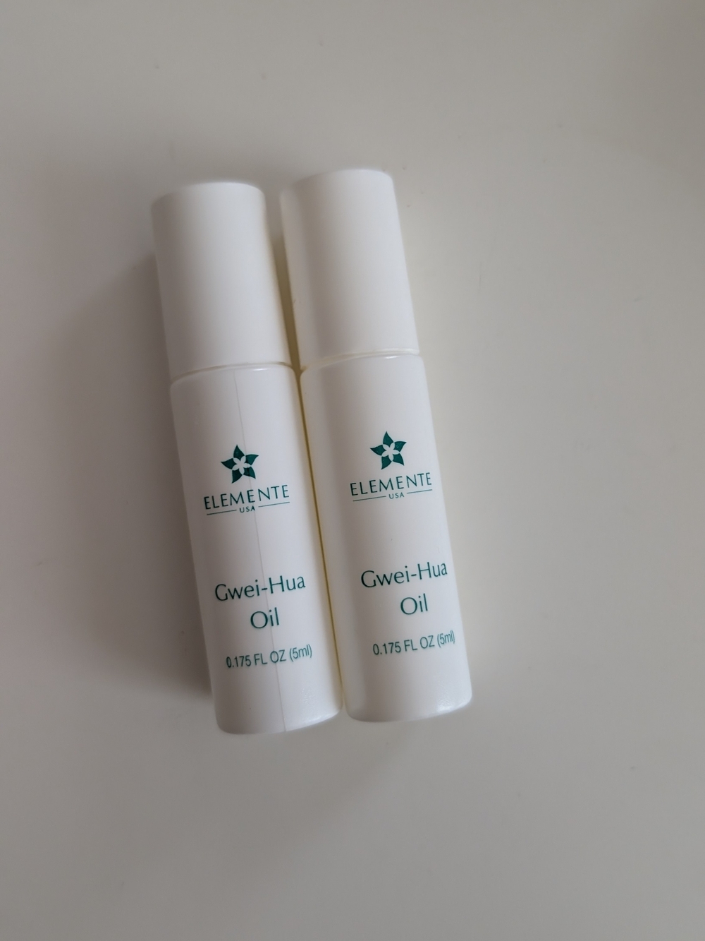 Elemente Gwei-Hua Oil Rollers in White
